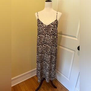 ATM  Thomas Melillo  leopard silk midi dresssize Large  V neck adj straps. NWOT